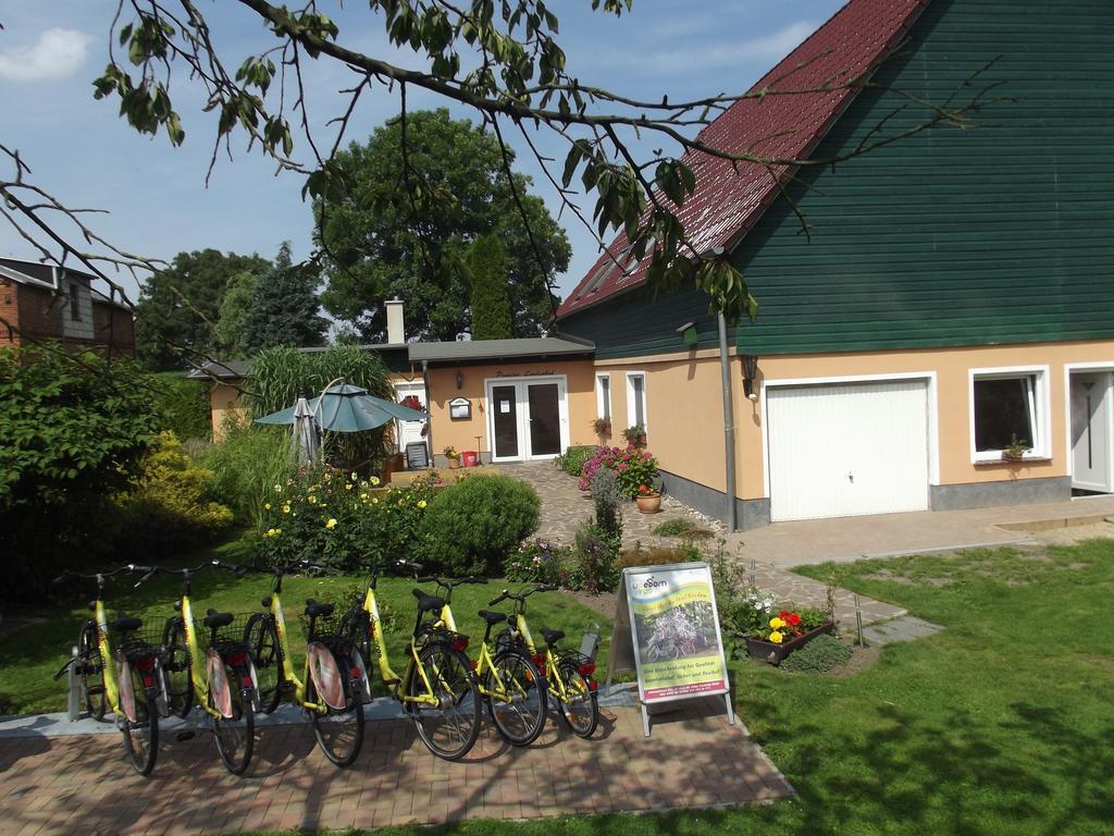 Pension Lindenhof Kachlin ภายนอก รูปภาพ