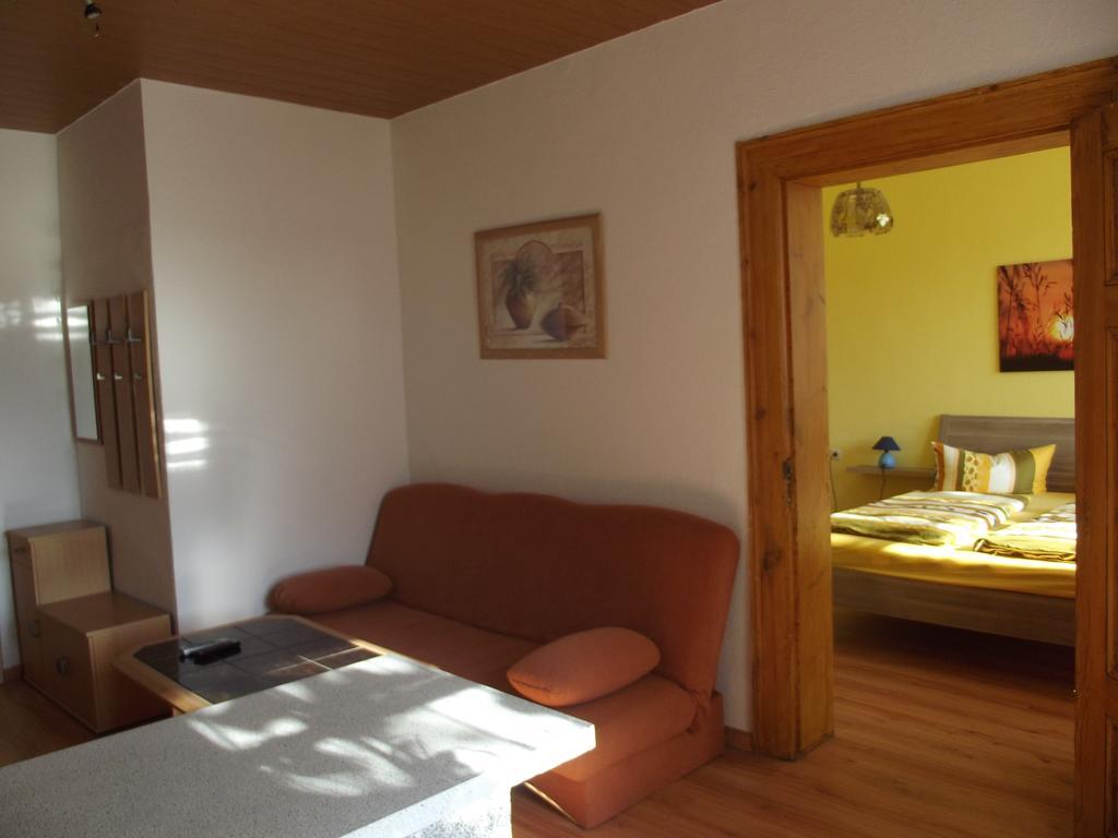 Pension Lindenhof Kachlin ภายนอก รูปภาพ